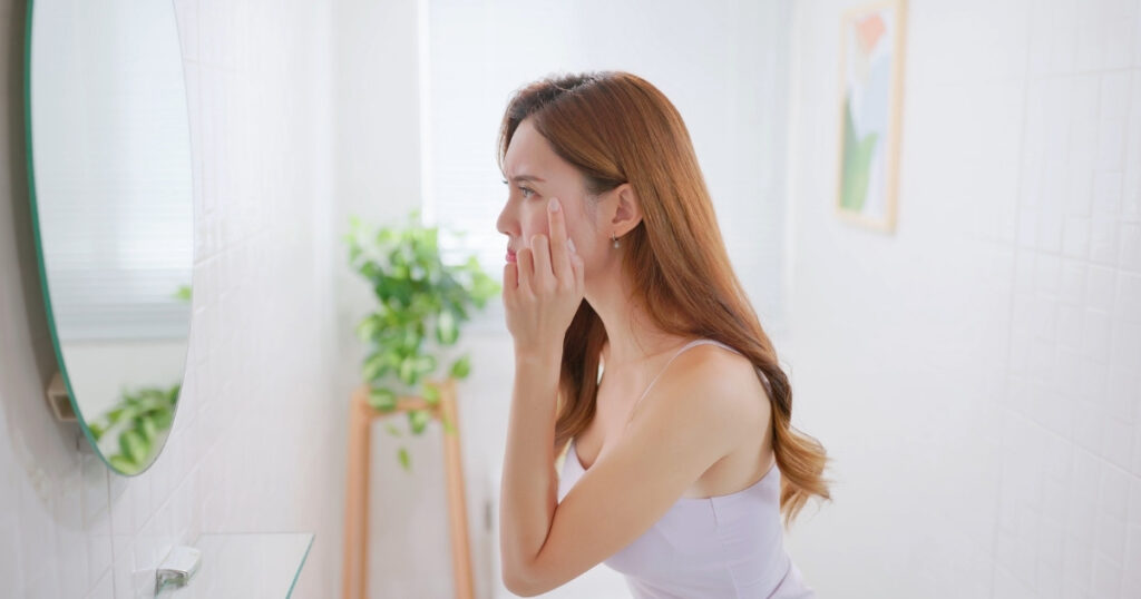 髪の毛が抜ける夢の人物別の意味(16パターン)