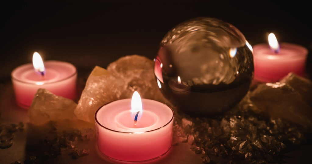 【無料チェック】今のあなたに合う最強のオーラの色診断(5つの質問)